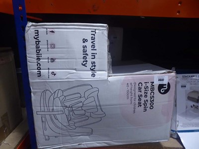 Lot 3337 - I Size spin car seat