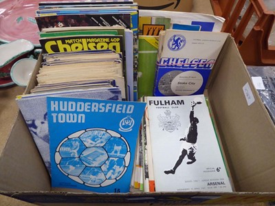 Lot 5423 - Box containing Fulham and Chelsea football...