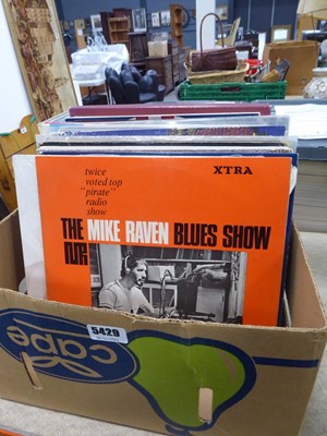 Lot 5429 - Box containing vinyl records