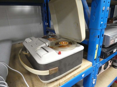 Lot 2427 - Grundig TK14 reel to reel player
