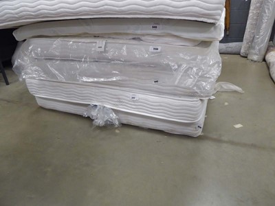 Lot 5447 - 5ft Dormeo memory foam mattress