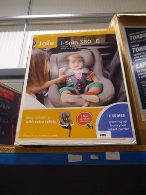 Lot 3390 - Joie Spin I Size child seat