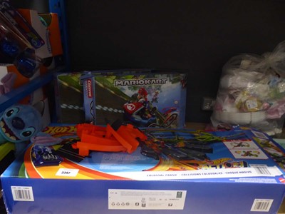 Lot 3397 - Hotwheels set and 2 Mario carts