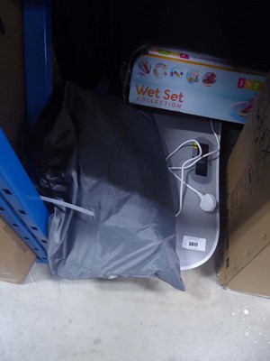 Lot 3611 - Maxell fitness board