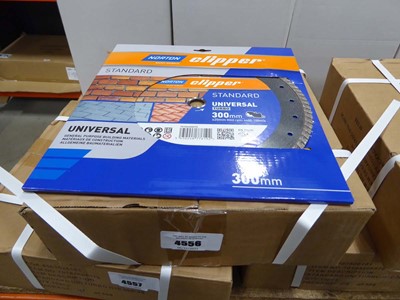 Lot 4563 - One box of ten Norton Clipper universal turbo...