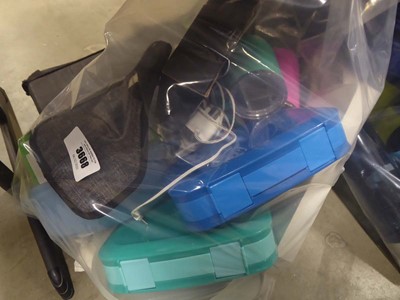 Lot 3668 - Bag of oven gloves, bottles etc