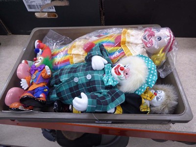 Lot 5476 - Box containing a qty of toy clowns