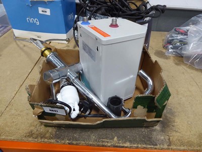 Lot 4637 - Reginox water dispenser unit