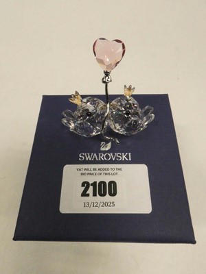 Lot 2100 - Swarovski 'Love Birds' crystal ornament with box