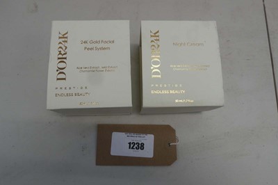Lot 1238 - Boxed D'or 24K gold facial peel system and...