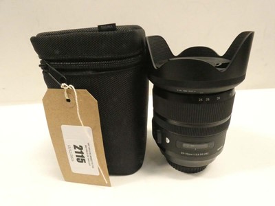 Lot 2115 - Sigma 24-70mm 1:2.8 DG 82 lens with case