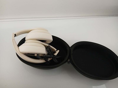 Lot 2128 - Beats wireless headphones and case