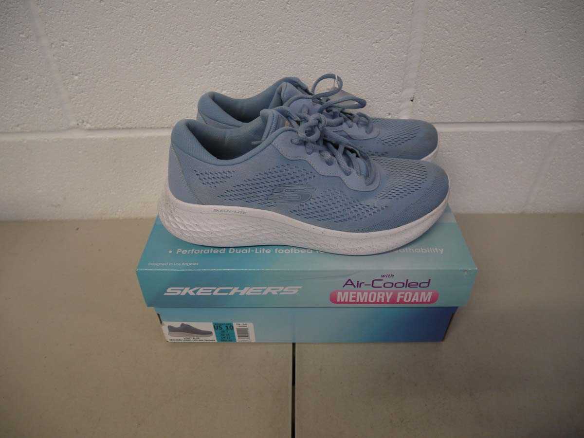 Lot Boxed pair of Skechers skech lite air cooled...