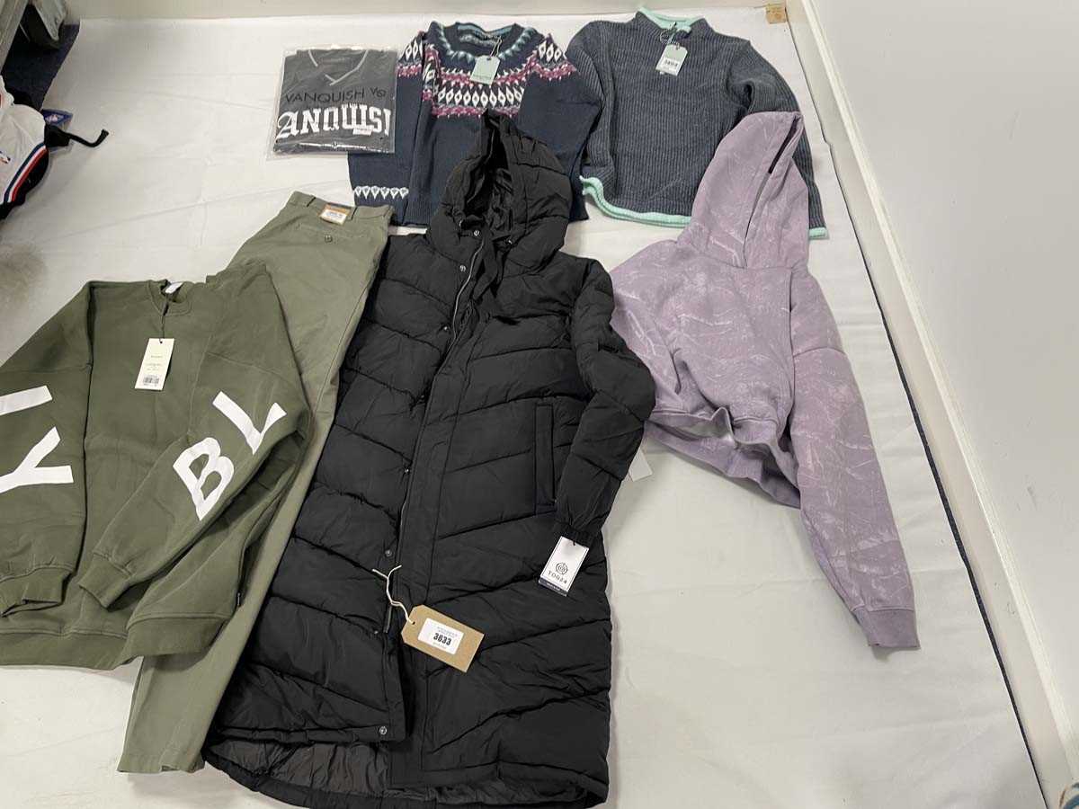 Lot Selection of clothing to include Sister...