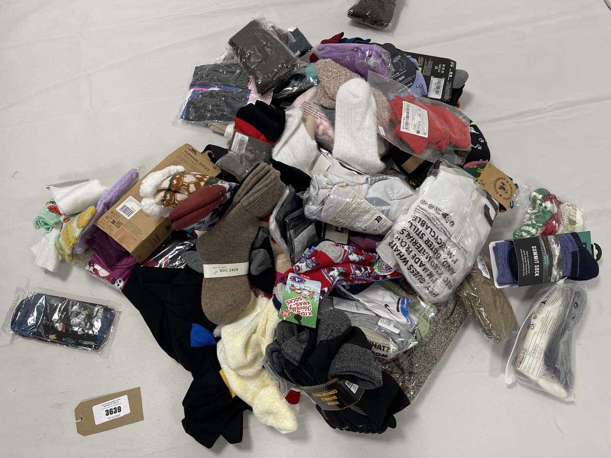 Lot Selection of mixed paired socks