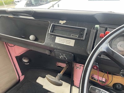 Lot 4002 - (UBJ 329M) 1974 Volkswagen Motor Caravan in...