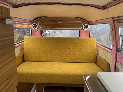 Lot 4002 - (UBJ 329M) 1974 Volkswagen Motor Caravan in...