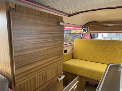 Lot 4002 - (UBJ 329M) 1974 Volkswagen Motor Caravan in...