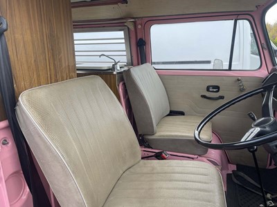 Lot 4002 - (UBJ 329M) 1974 Volkswagen Motor Caravan in...