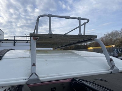 Lot 4002 - (UBJ 329M) 1974 Volkswagen Motor Caravan in...