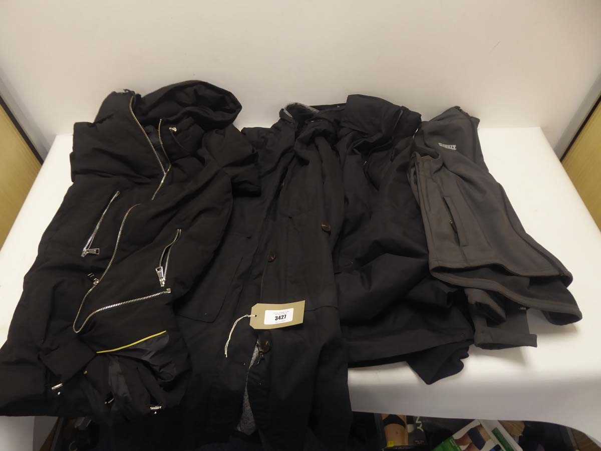Lot x4 coats/jacket to include Berghaus etc