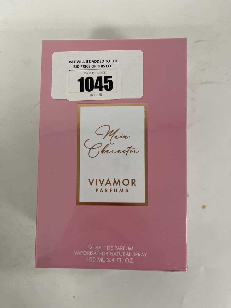 Lot 1045 - Vivamor Parfums main character extrait de...
