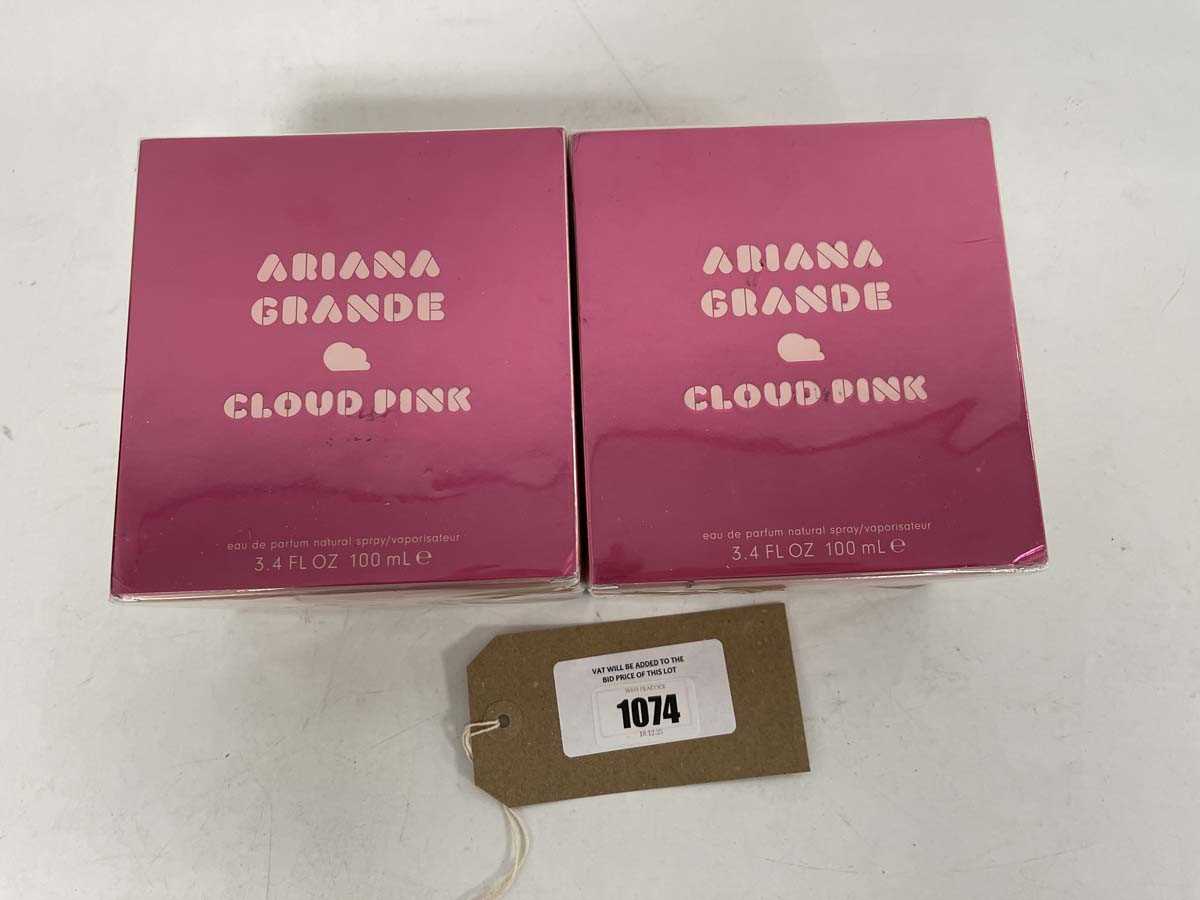 Lot 1074 - 2x Ariana Grande cloud pink eau de parfum 100ml