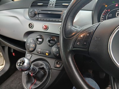 Lot 4001 - (WV65 YLG) 2015 Fiat 500 S 3-door hatchback in...