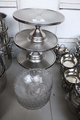Lot 608 - 3 stainless steel cake stands plus 7 Luminarc...