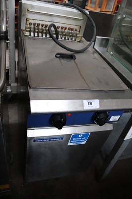 Lot 671 - 45cm Blue Seal twin tank fryer