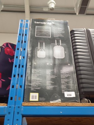 Lot 3259 - Boxed Samsonite suitcase
