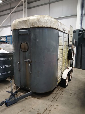 Lot 4204 - A twin axle horse box trailer with rear...