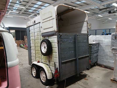 Lot 4204 - A twin axle horse box trailer with rear...
