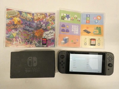 Lot 2035 - Nintendo Switch 32GB with charging base and 2x...