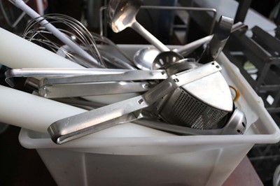 Lot 686 - Plastic tub containing large quantity of...