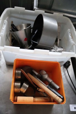 Lot 700 - Two plastic tubs containing assorted utensils,...