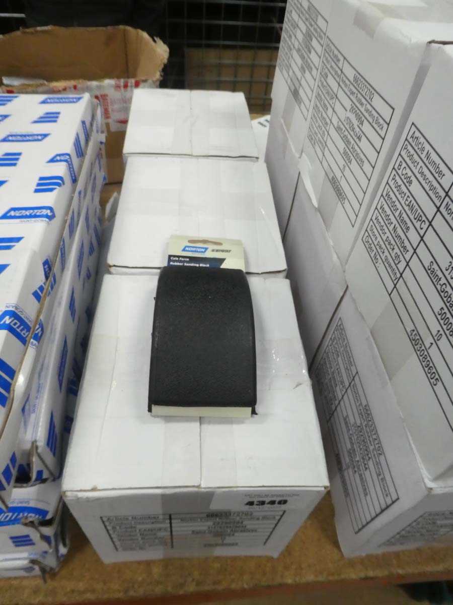 Lot 4340 - Norton Expert runner sanding blocks (30 total)