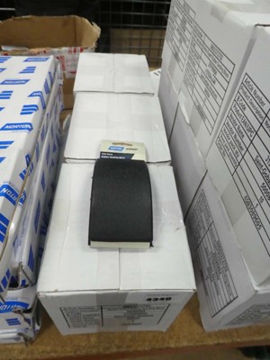Lot 4340 - Norton Expert runner sanding blocks (30 total)