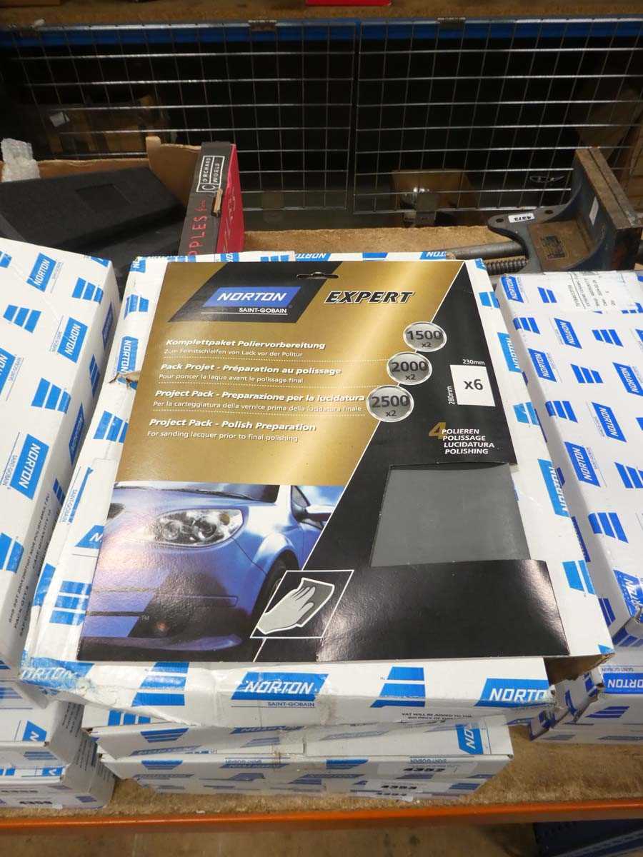 Lot 4352 - Norton Expert 6 pack sandpaper lacquer to fine...