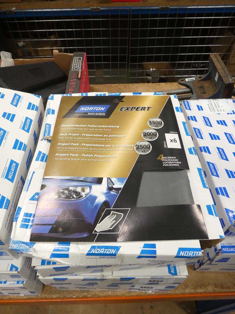 Lot 4353 - Norton Expert 6 pack sandpaper lacquer to fine...
