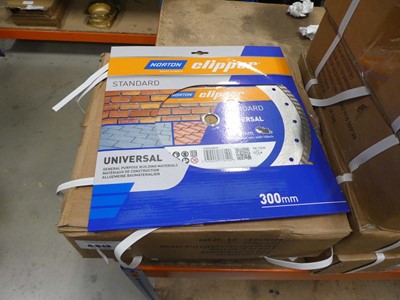 Lot 4460 - One box of ten Norton Clipper universal turbo...