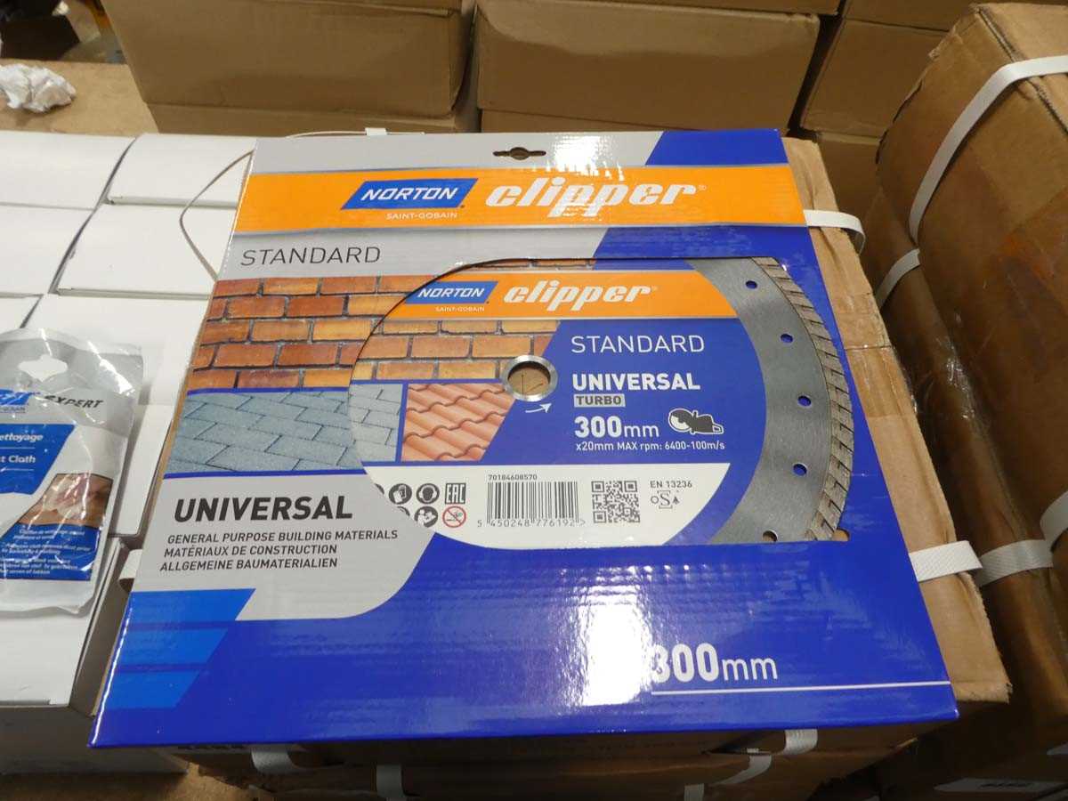 Lot 4487 - Norton Clipper St Gobain standard universal...