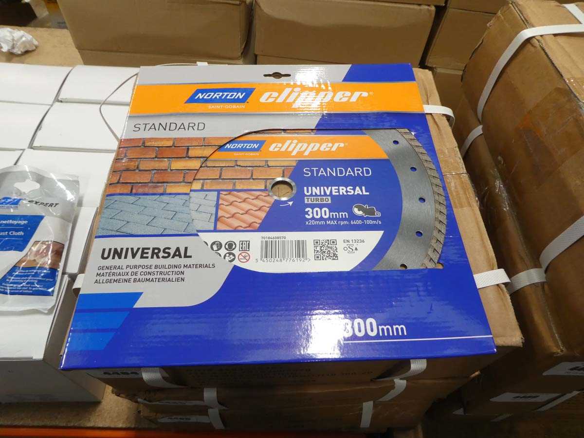 Lot 4497 - Norton Clipper St Gobain standard universal...