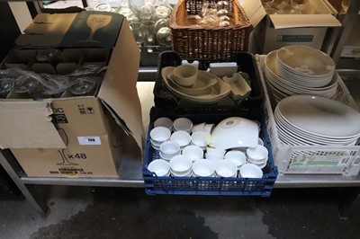 Lot 759 - Shelf of assorted glassware and miscellaneous...