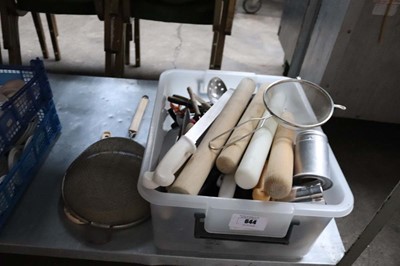 Lot 644 - Plastic tub containing large number of...