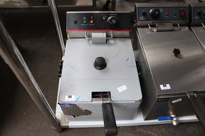 Lot 85 - 35cm electric single tank fryer with basket