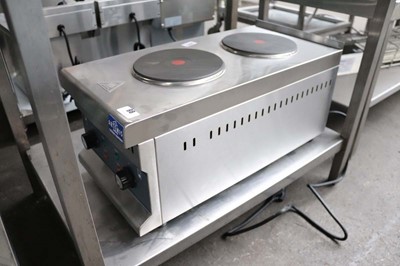 Lot 98 - 30cm electric Ace 2 ring stove