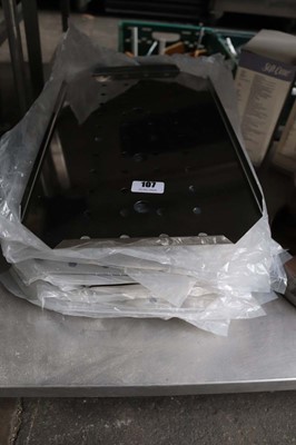 Lot 107 - Stack of gastronome size drainer plates