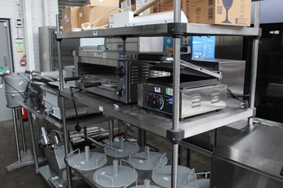 Lot 108 - 120cm solid 4 shelf rack