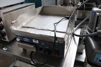 Lot 115 - 35cm electric Ace bench top griddle